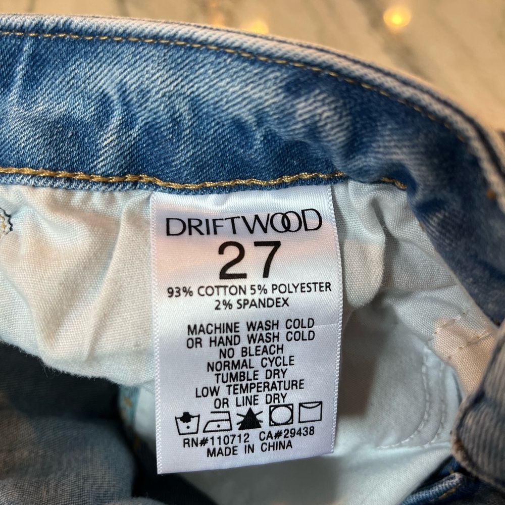 Driftwood Jackie High Rise Jeans - Picture 4 of 5